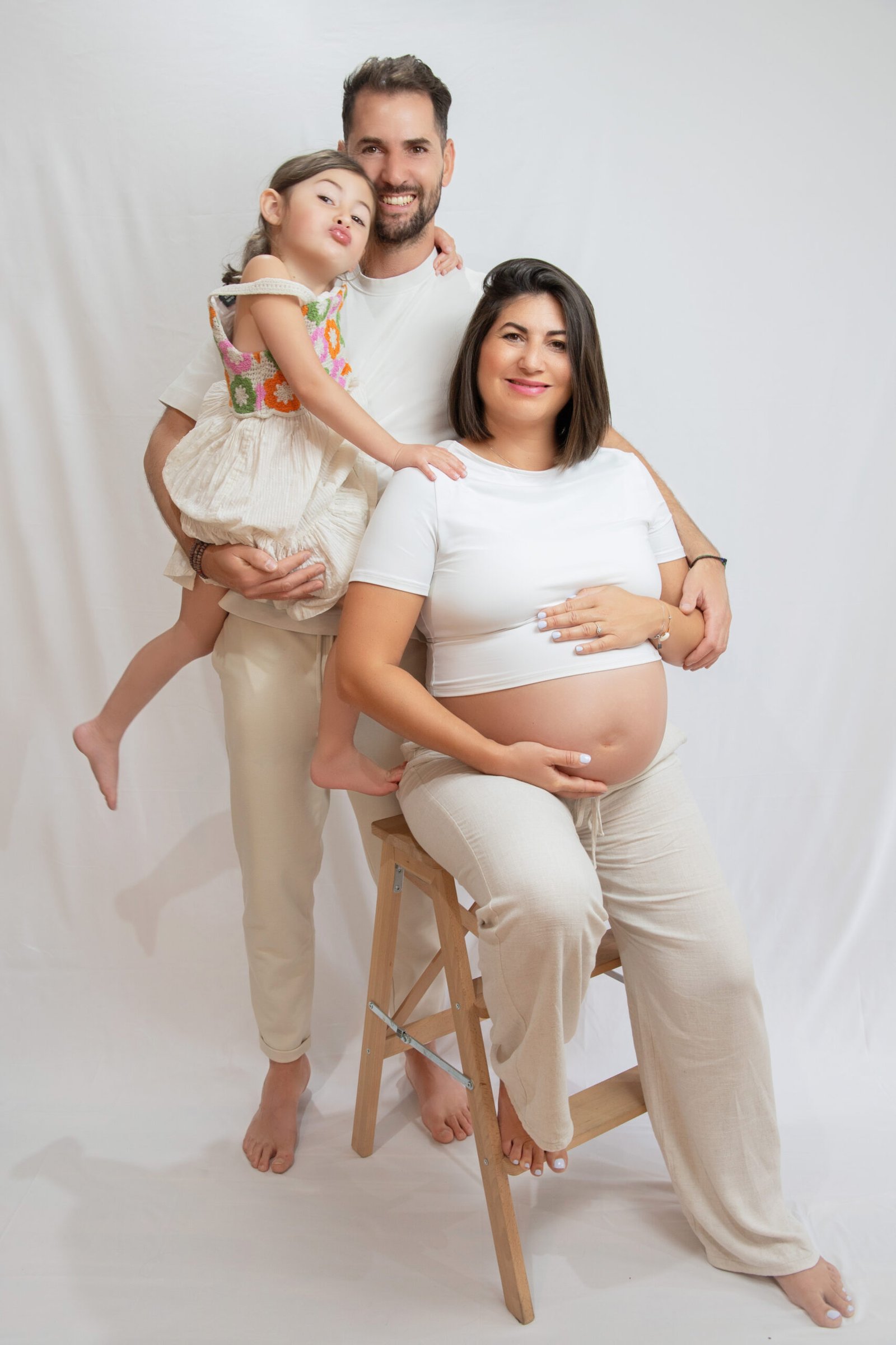 séance photo grossesse artistique à domicile à Troyes